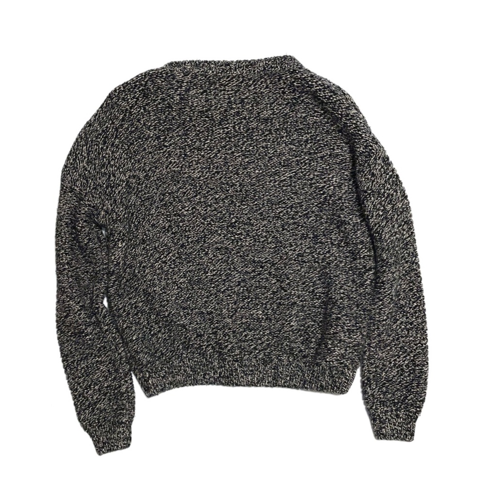 ••SALE•• FOREVER 21 Black And Cream Long Sleeve Sweater - Picture 2 of 5
